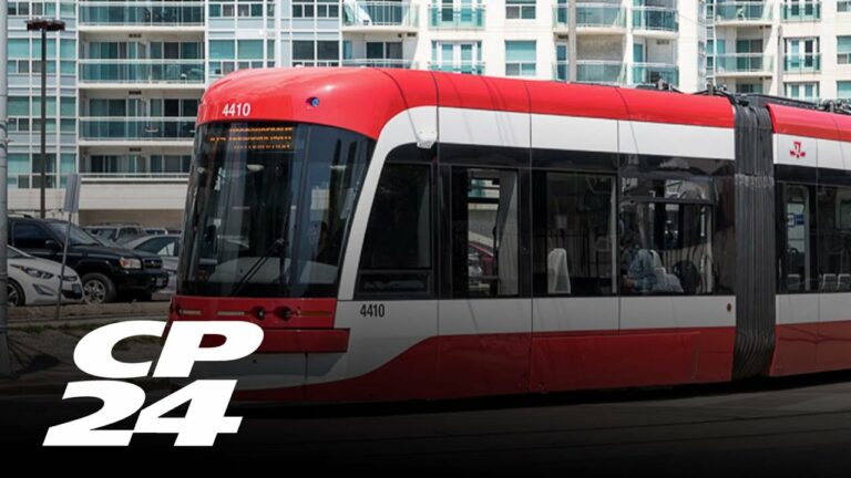 Toronto transit users have fourth longest commute in North America