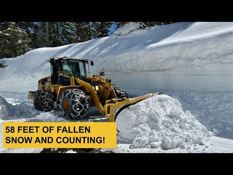 LAKE TAHOE'S SECOND LARGEST WINTER ON RECORD! 700" AND COUNTING – CAT938G Pushing Snow